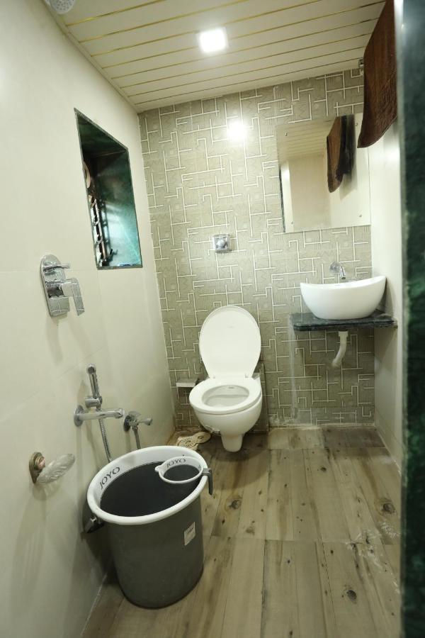 Hostel Mango Marol Mumbai