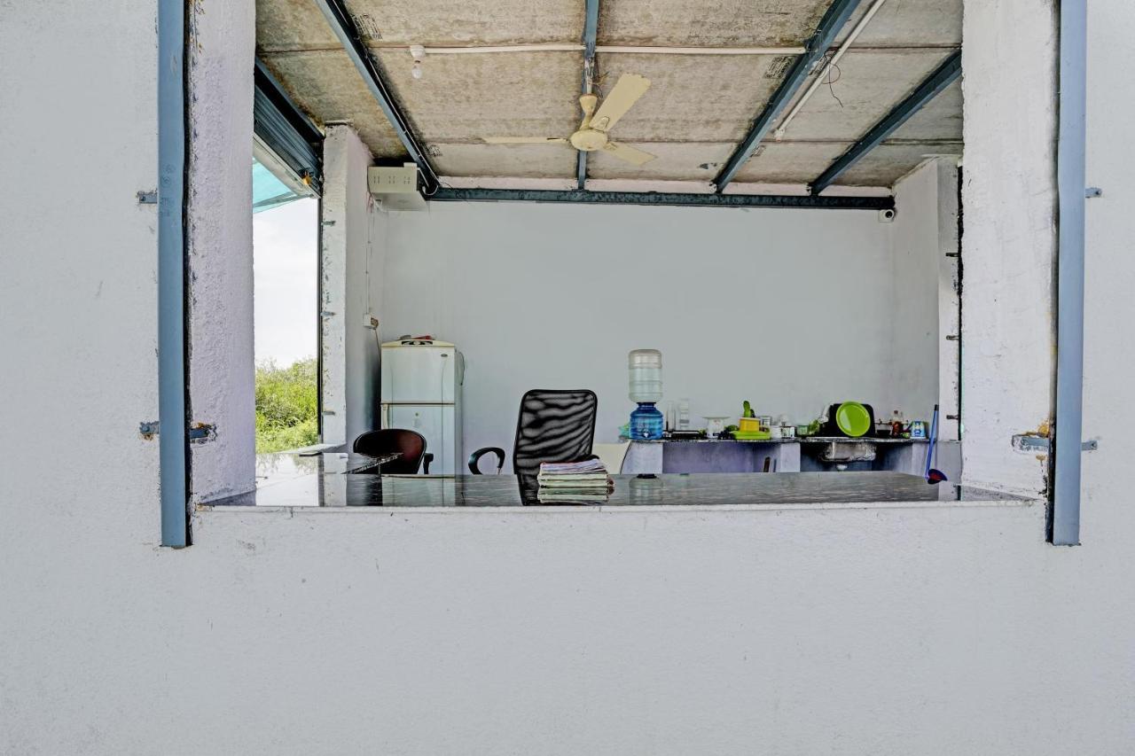 Spot On Relax Farm House 3* Mumbai