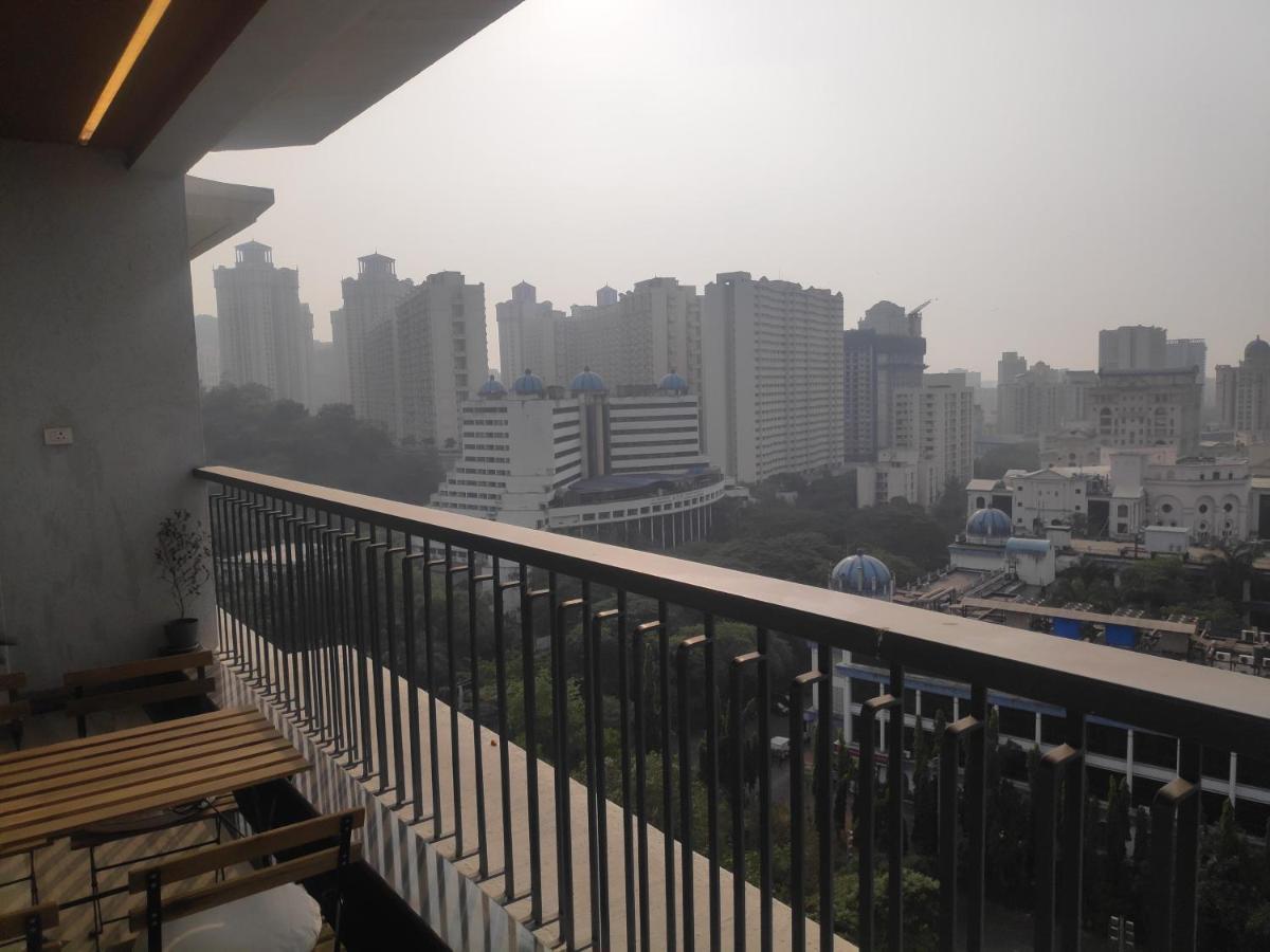 Premium In Hiranandani Powai By Maxxvalue - Chitranjan