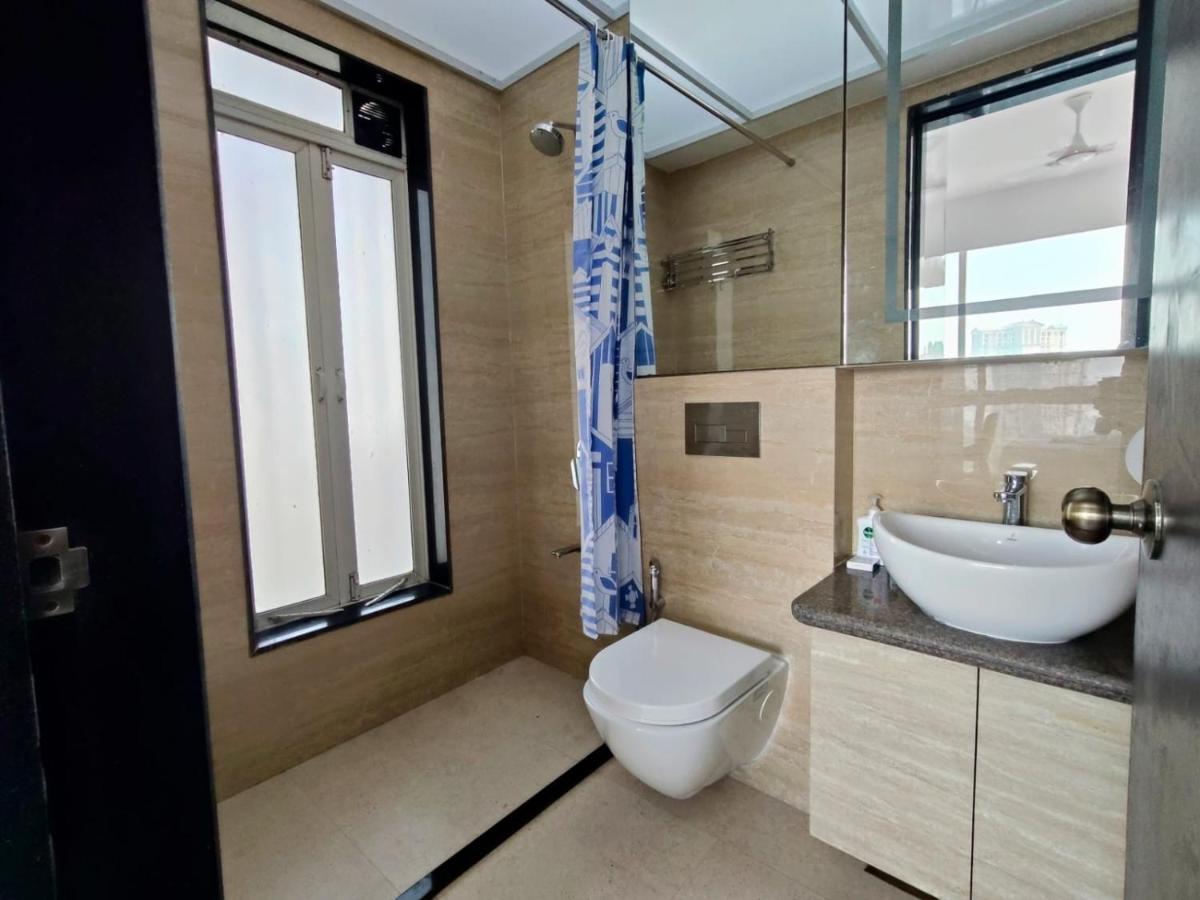Premium In Hiranandani Powai By Maxxvalue - Chitranjan Aparthotel Bombaim