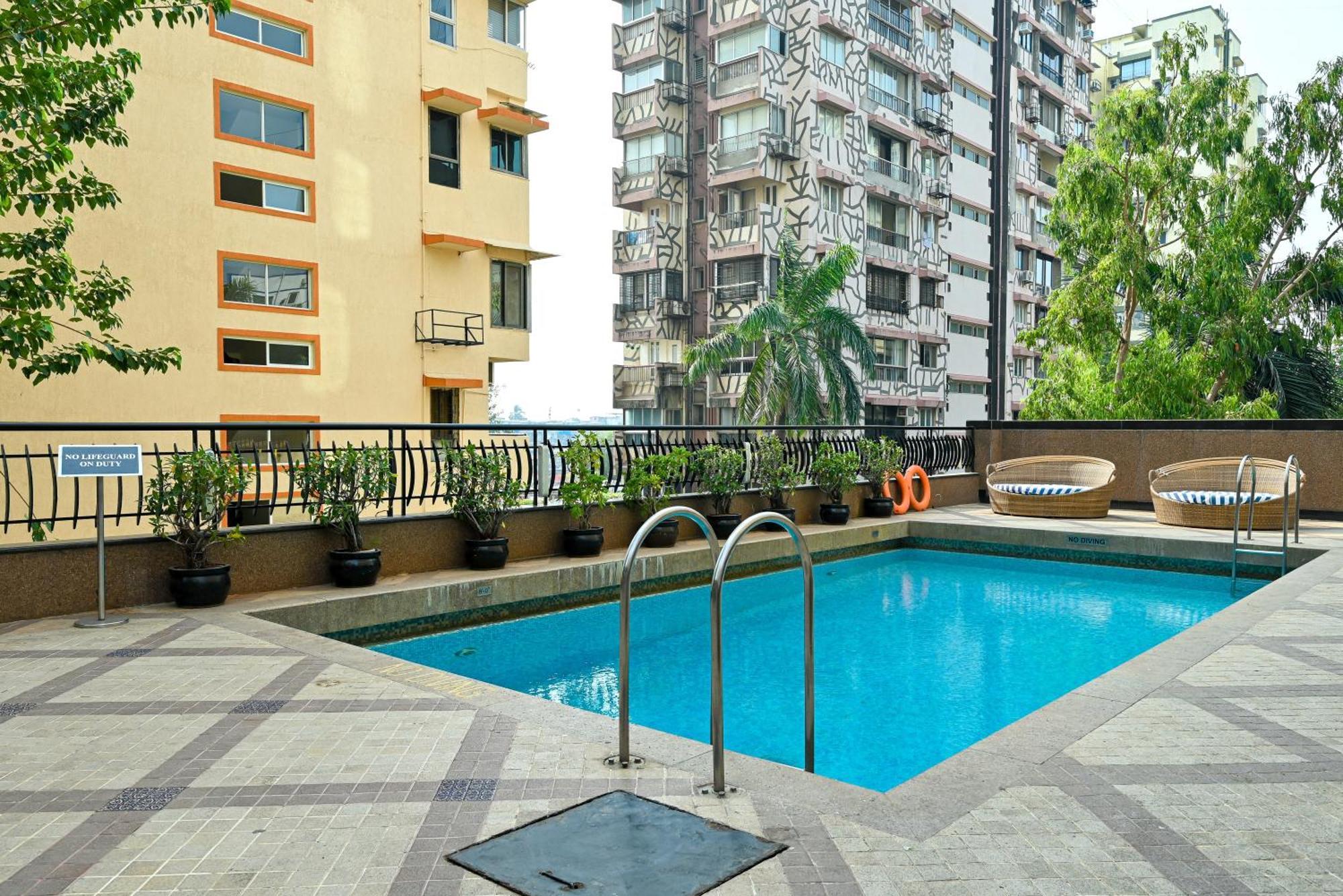 Hotel Fariyas , Colaba Mumbai