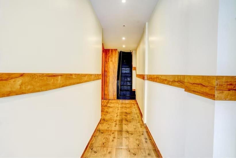 Wind Flower New Aadya International Near International Airport Hotel Mumbai