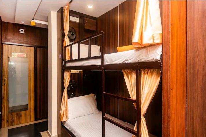 Hostel Almas 24 Aircondition