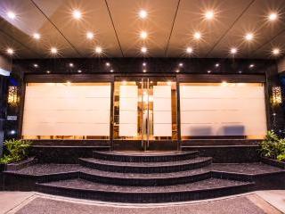 Airport International Hotel 3*