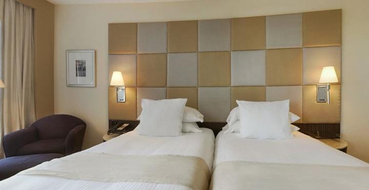 Hyatt Regency International Airport Hotel