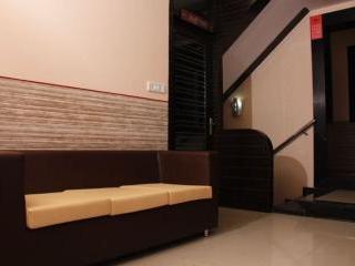 Hotel Fabhotel The Adore Palace Bombaim