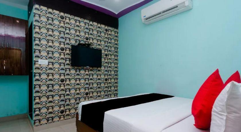 Wind Flower New Aadya International Near International Airport Mumbai