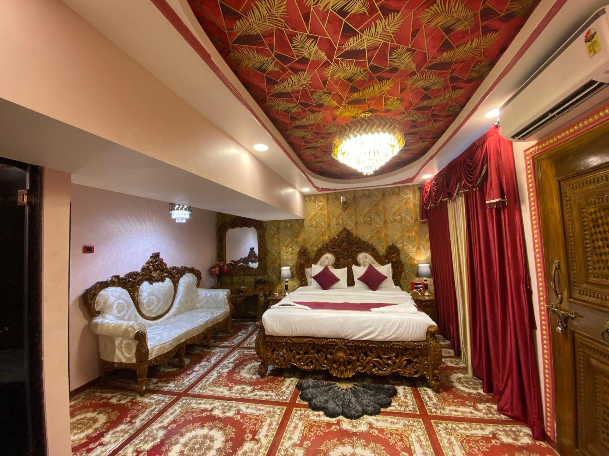 97 Inn- Andheri Versova Hotel 3*