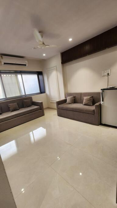 Apartment Seascape - 1bhk - Carter Road
