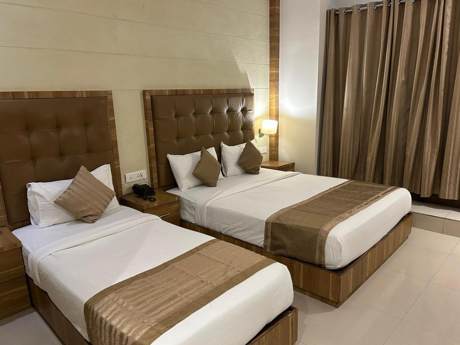 Hotel Bkc Mannat