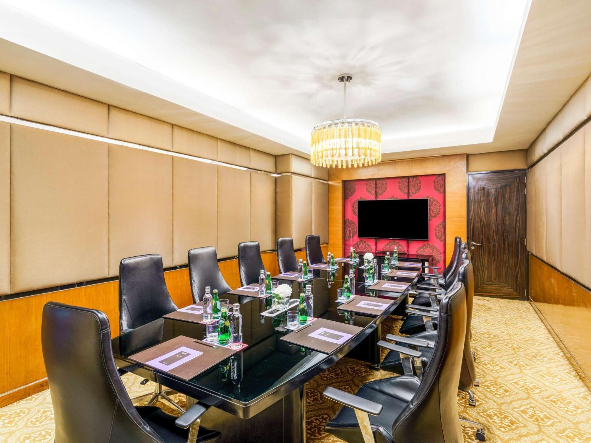 Sofitel Bkc 5*