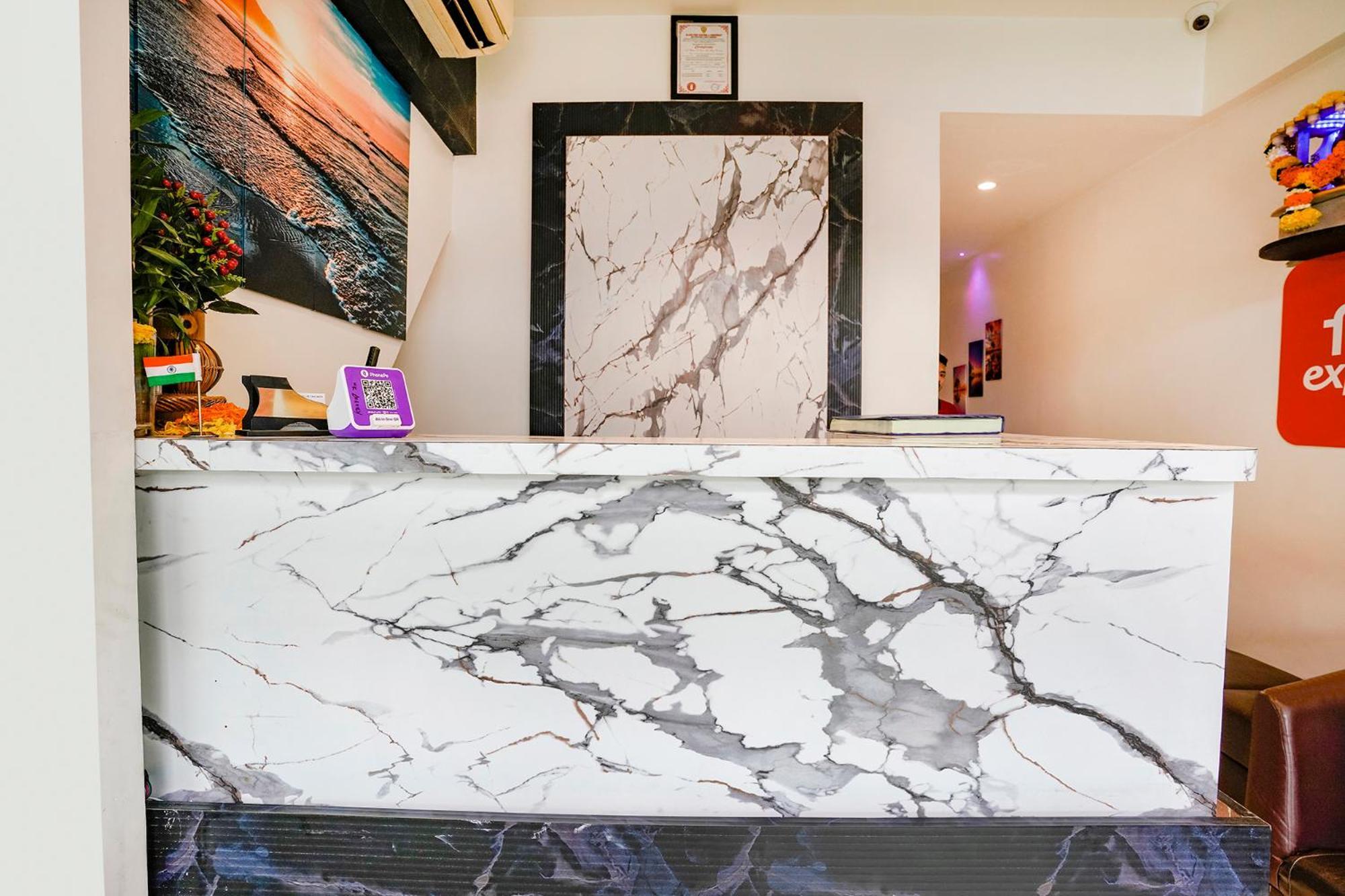 Hotel Via Park Residency