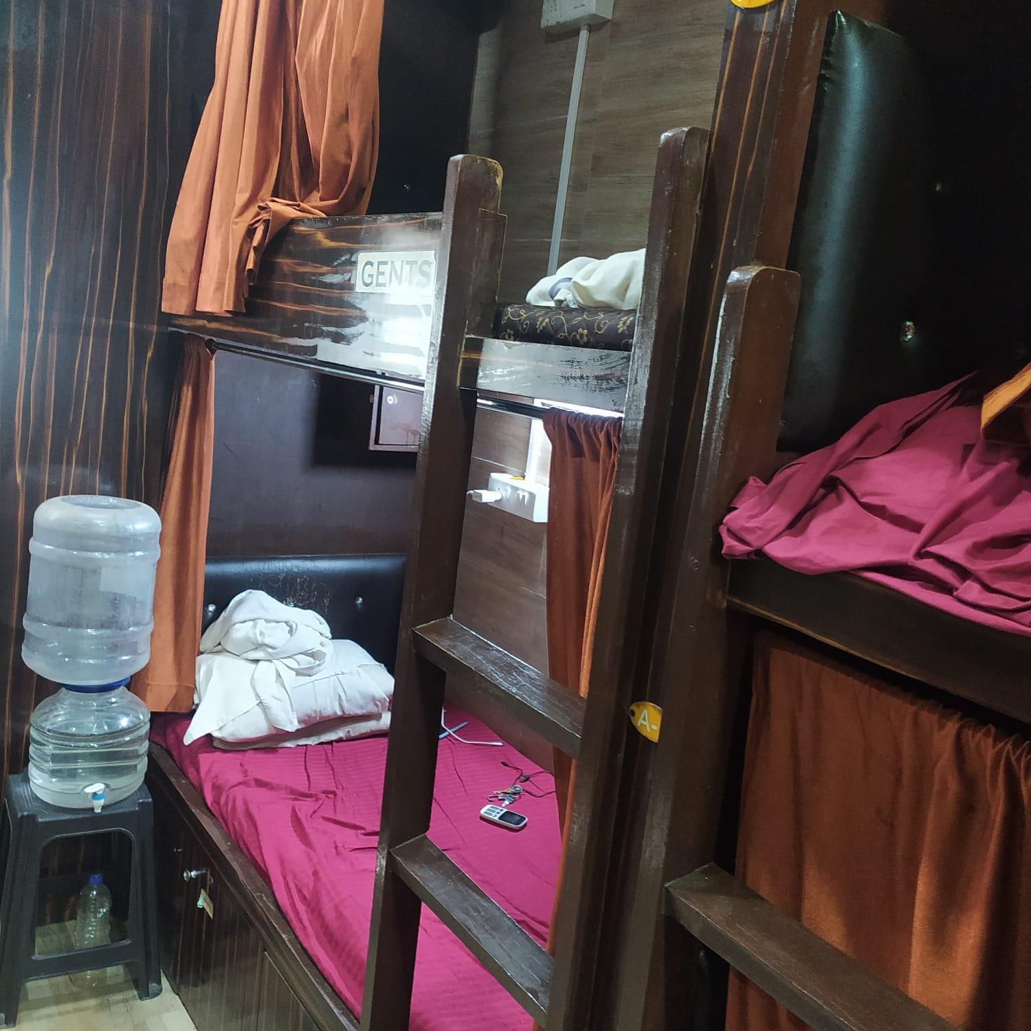 Guest house Kalina Asian Dormitory Mumbai