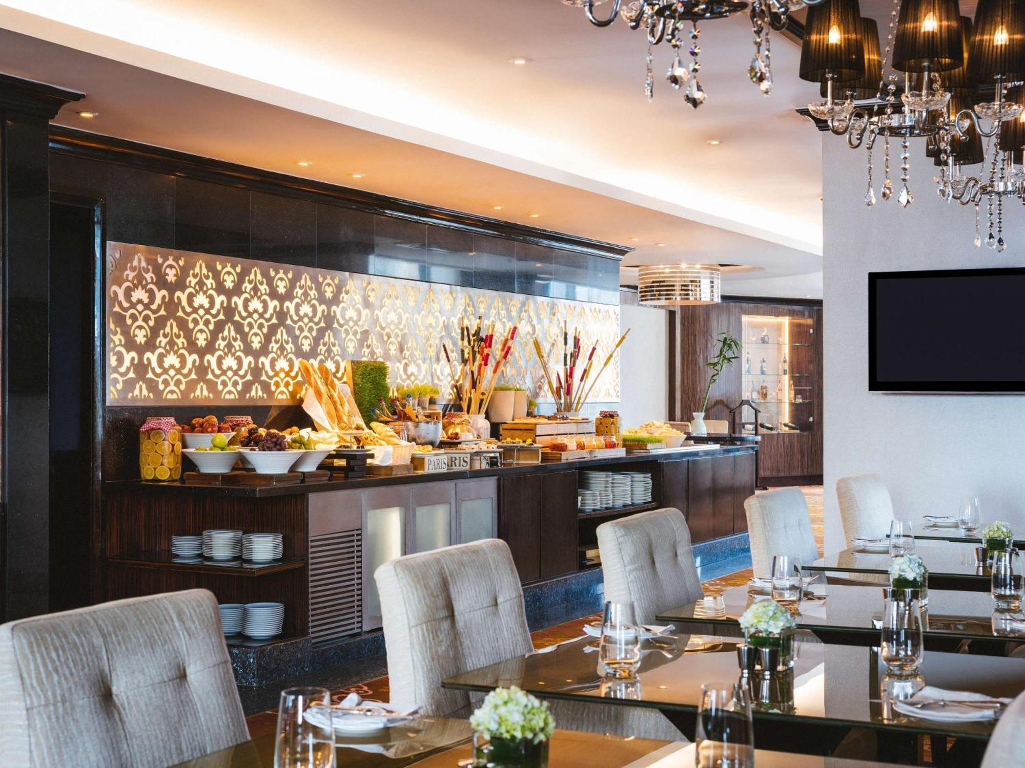 Hotel Sofitel Bkc Mumbai