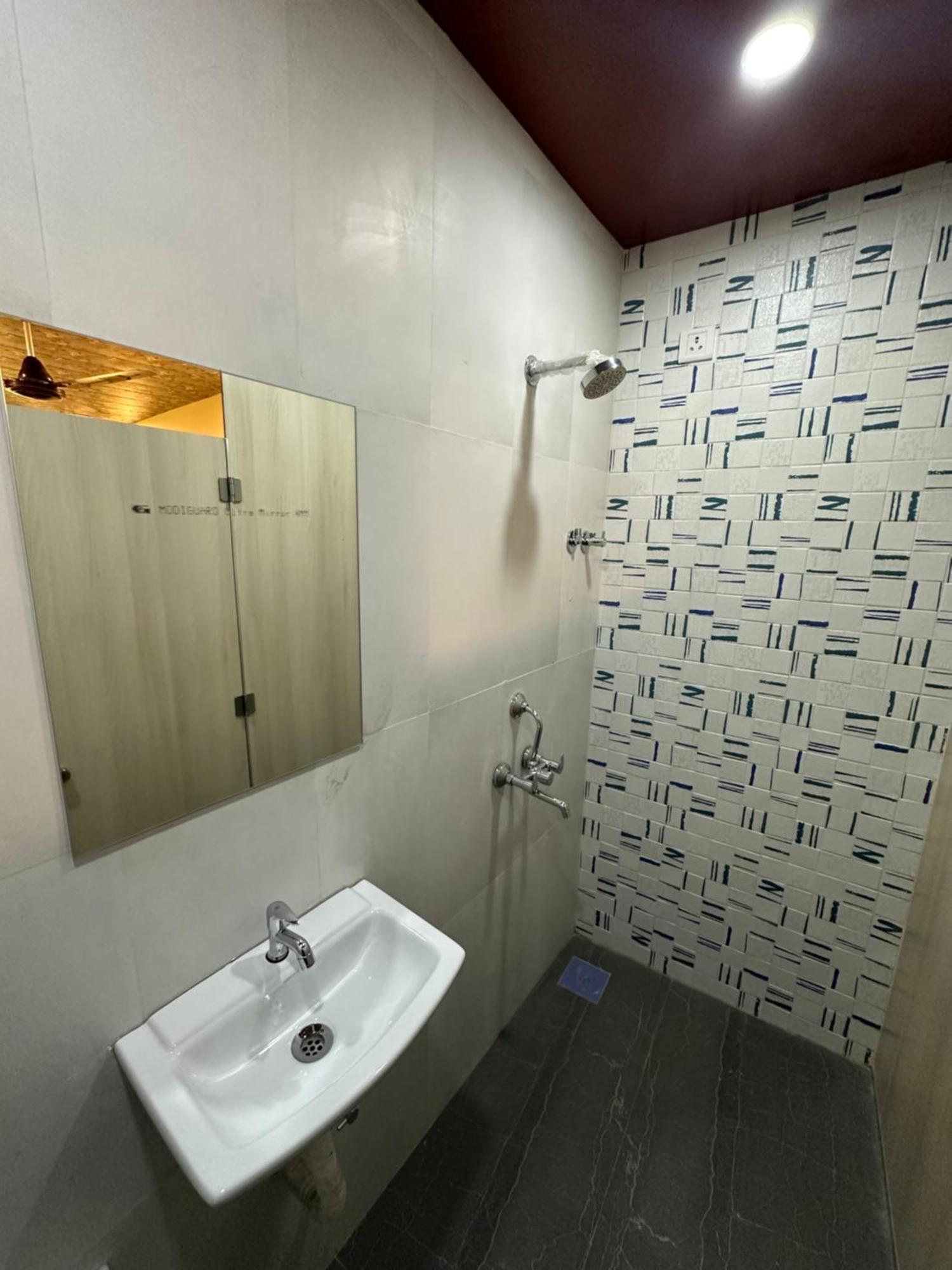 Inn Zest - Iit Mumbai