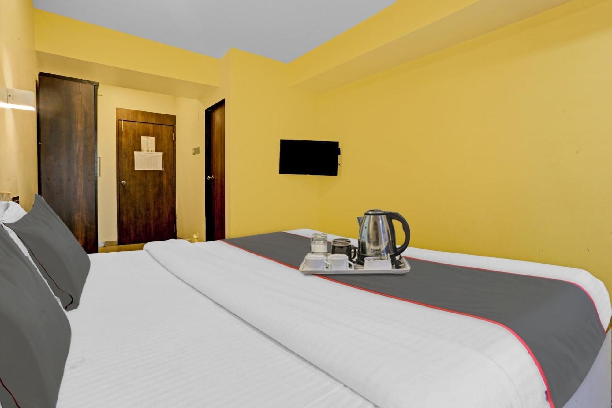 Hotel Oyo Salt House Mumbai