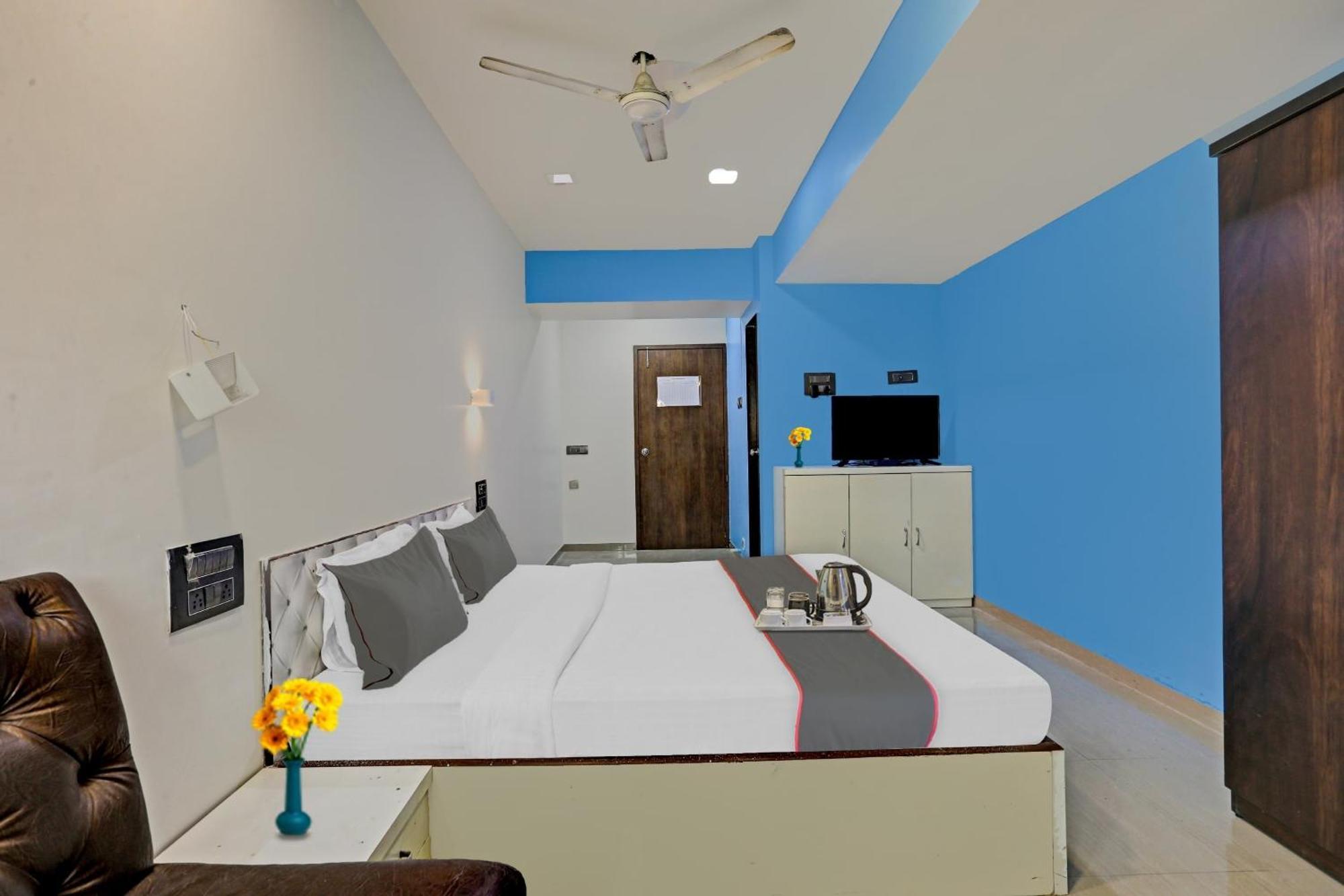 Oyo Salt House Hotel 3*