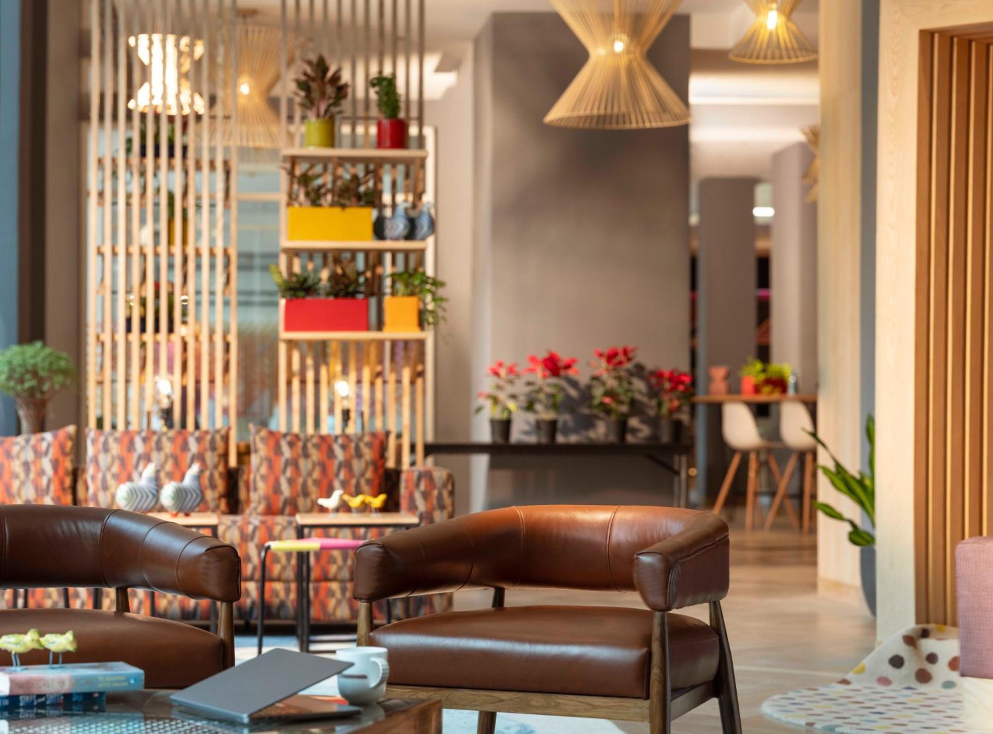 Hotel Ginger Airport