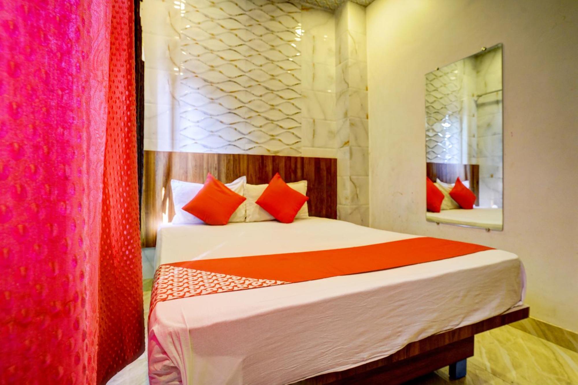 Aga Begs Guest house *