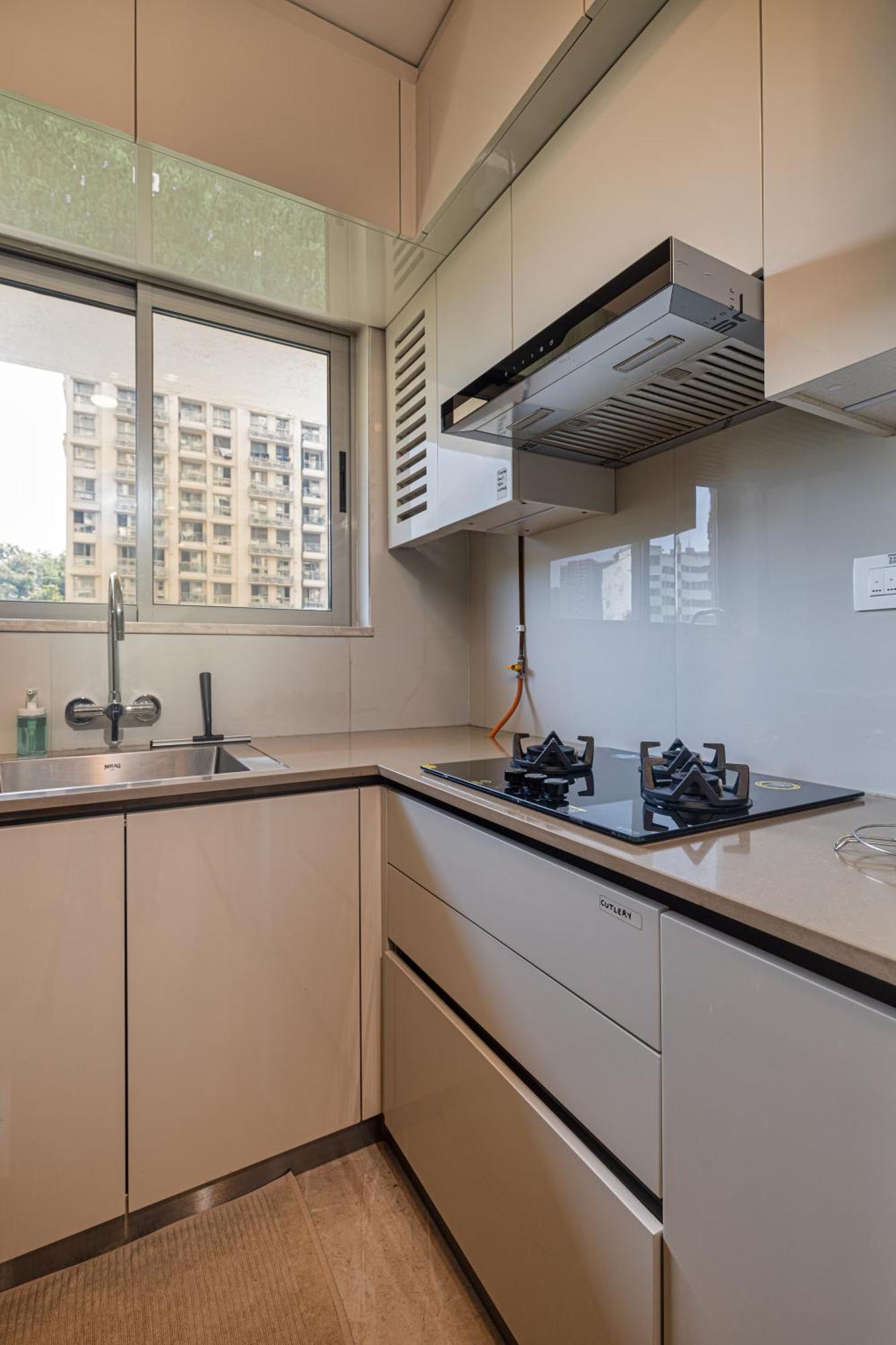 Entire One Bedroom - Hiranandani Gardens, Powai Apartment