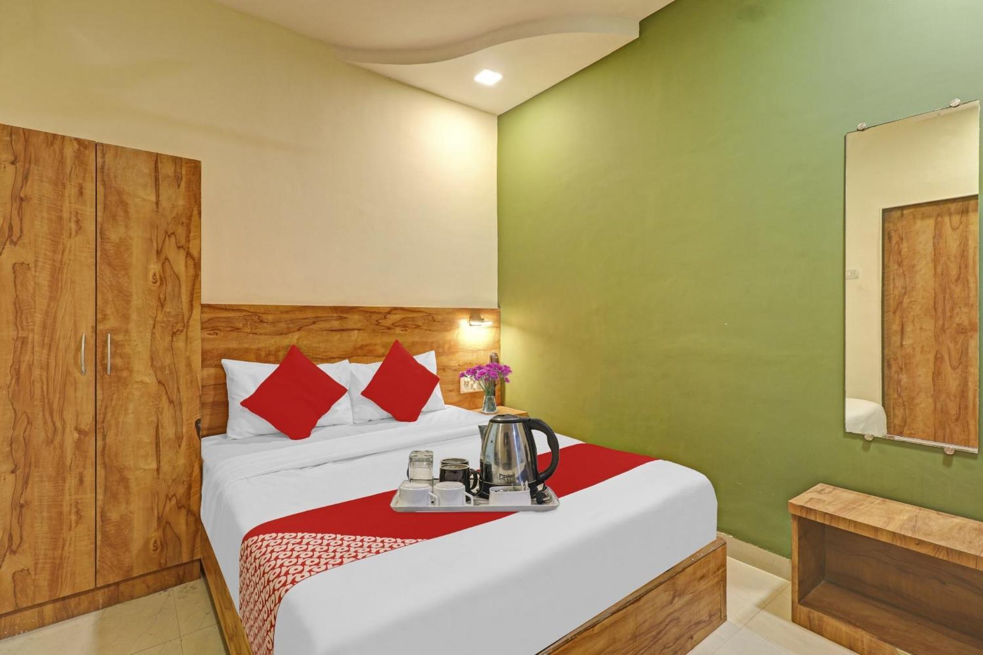 O The Near Chhatrapati Shivaji International Airport 4* Mumbai