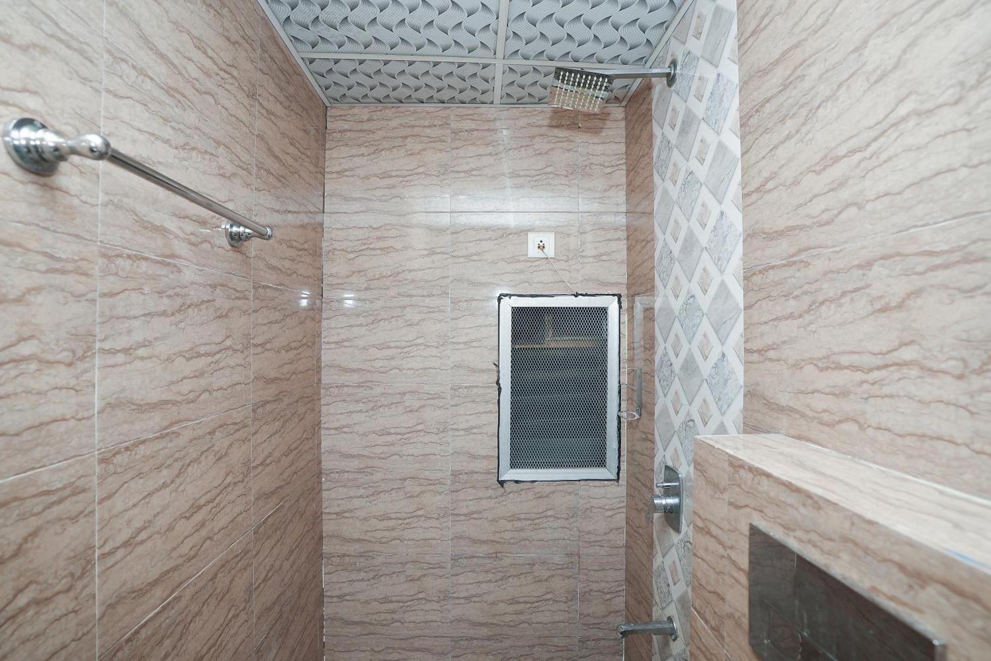 Royal Aqua Hotel Mumbai