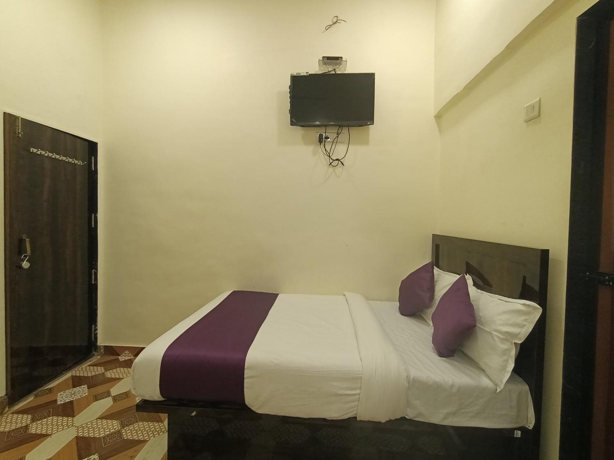 Casa de hóspedes Star Of Kurla - Nearest From Kurla - Near Bkc