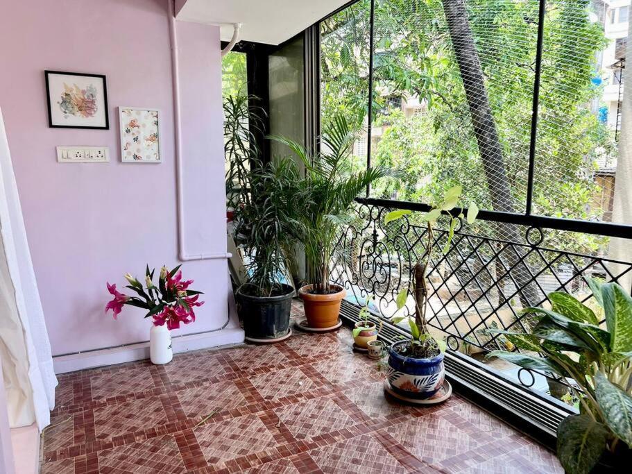 Sterling 102, Off Carter Road, Bandra West By Connekt Homes Apartment *