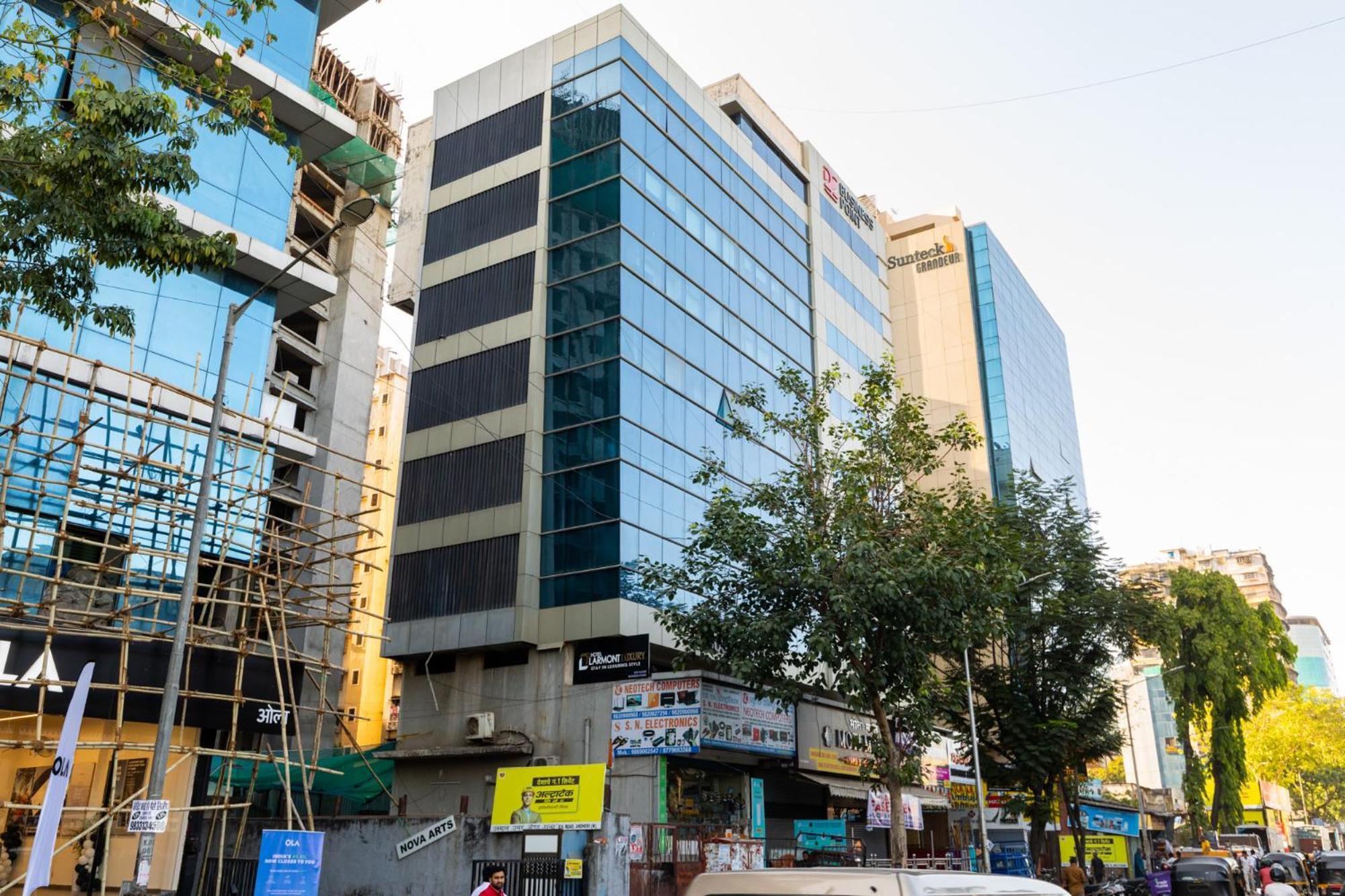 Larmont Luxury Hotel Mumbai