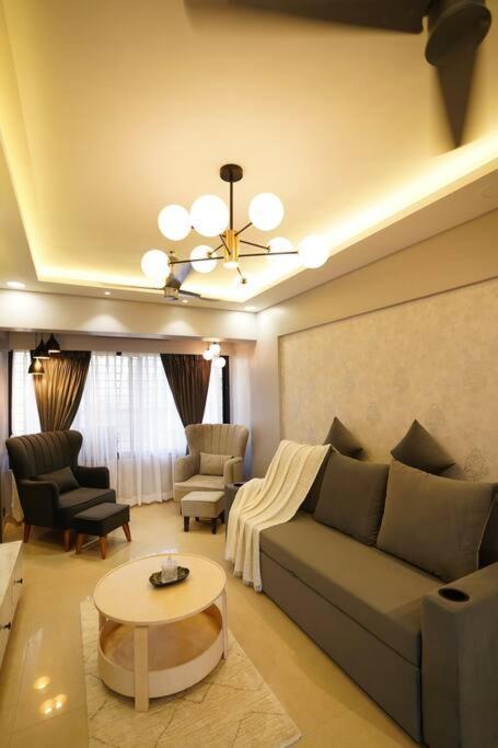 Mcsc: Elite Enclave - 2bhk Luxury Apt With Terrace Apartment *