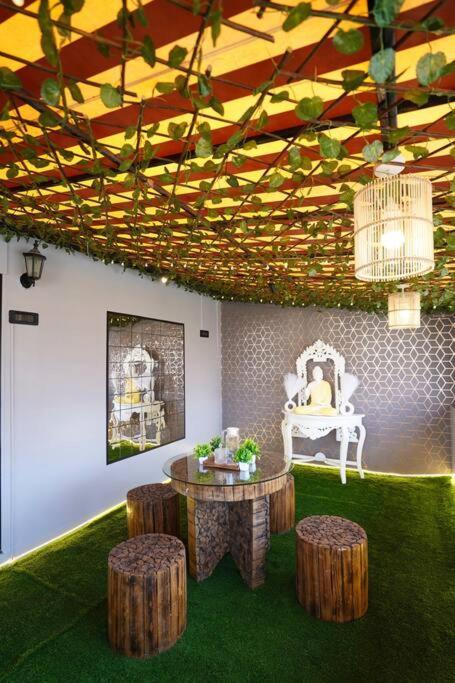 Mcsc: Elite Enclave - 2bhk Luxury Apt With Terrace Apartment *