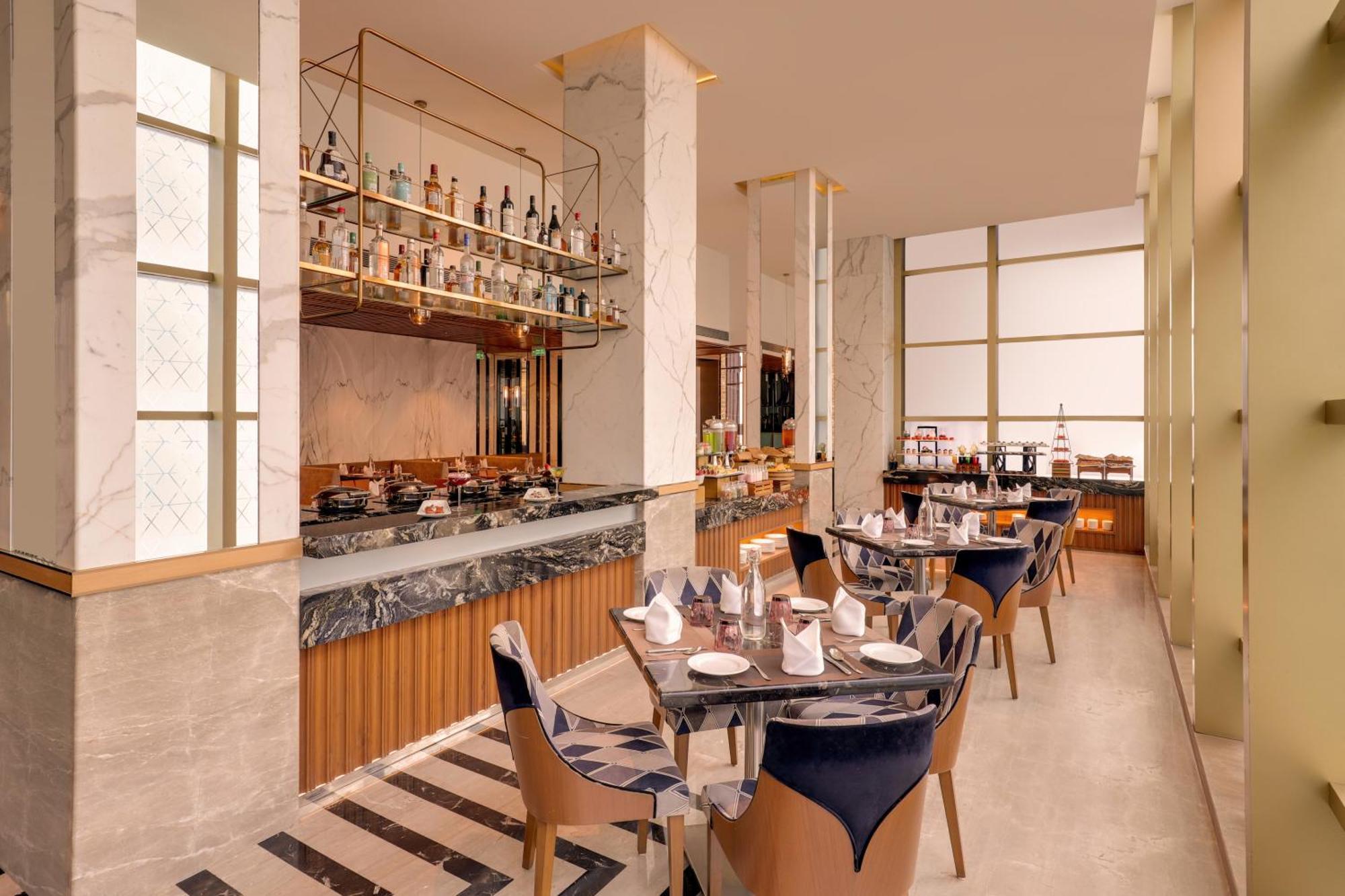 Lemon Tree Premier, Malad, Mumbai