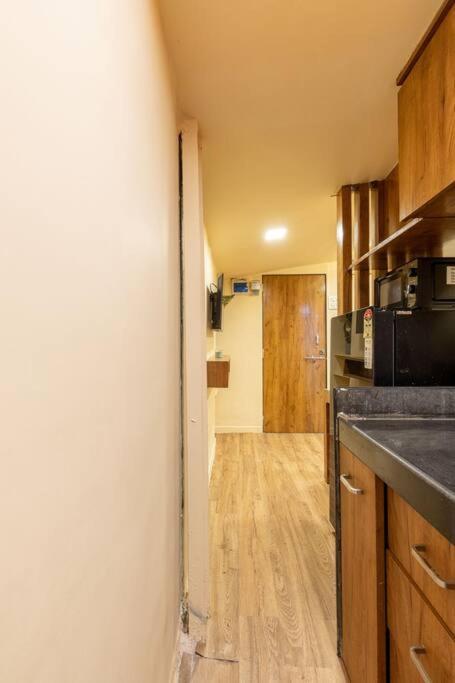 Apartamento House At The Heart Of Bandra.
