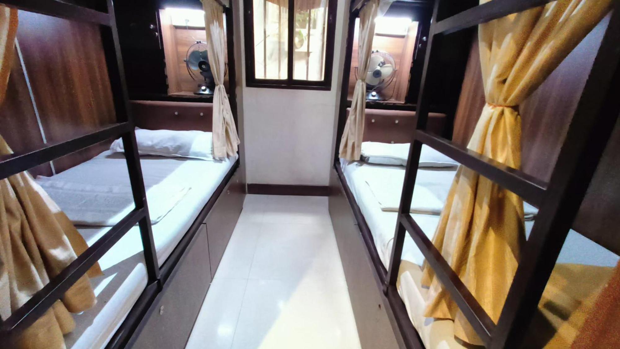 Almas 24 Aircondition Mumbai