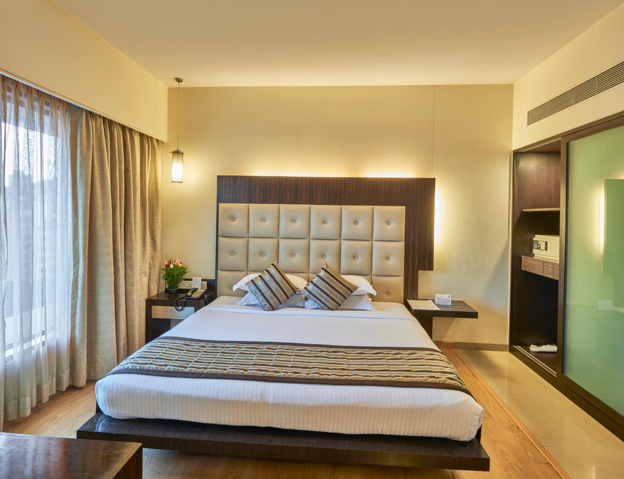 Hotel Krishna Palace 4*