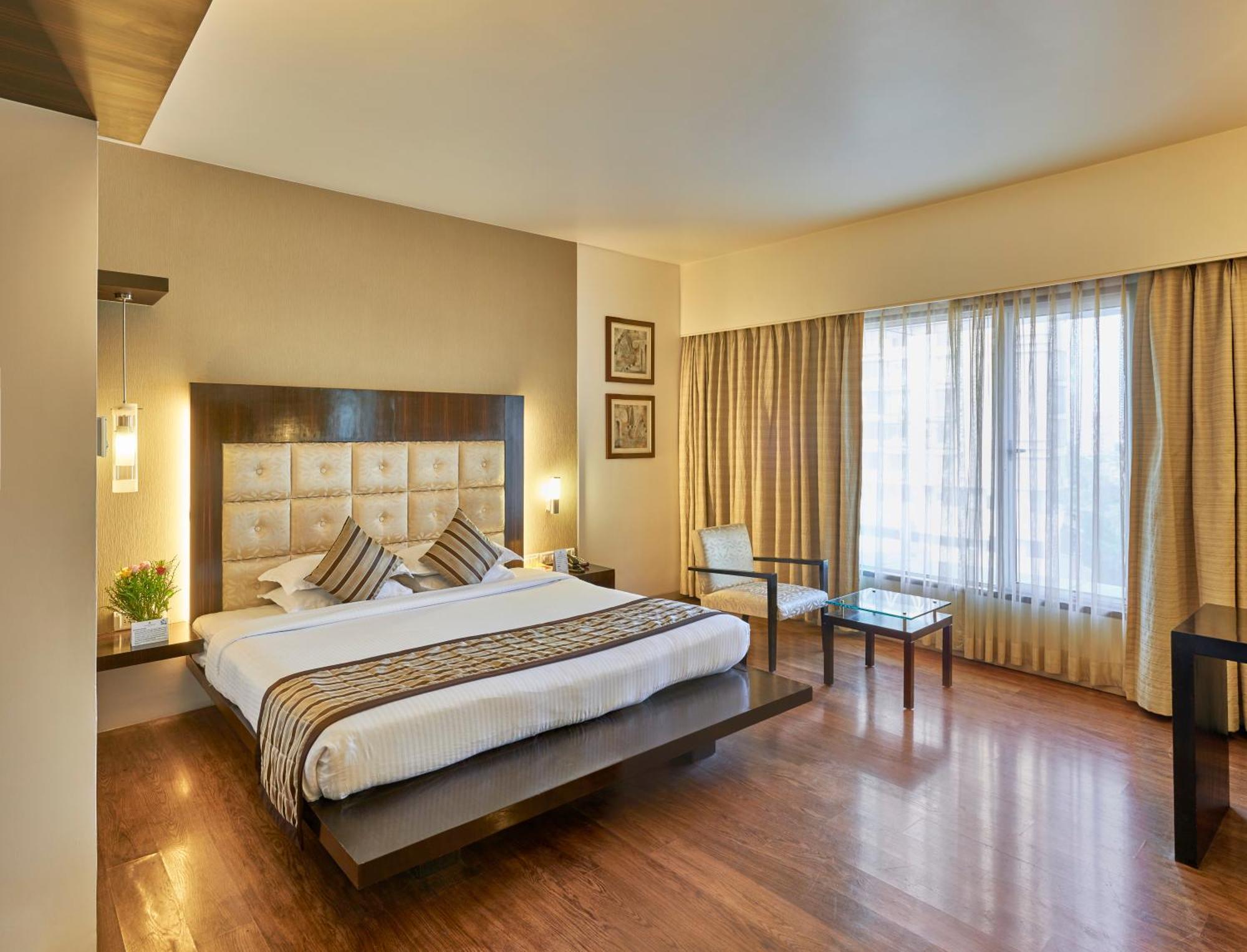 Krishna Palace 4*