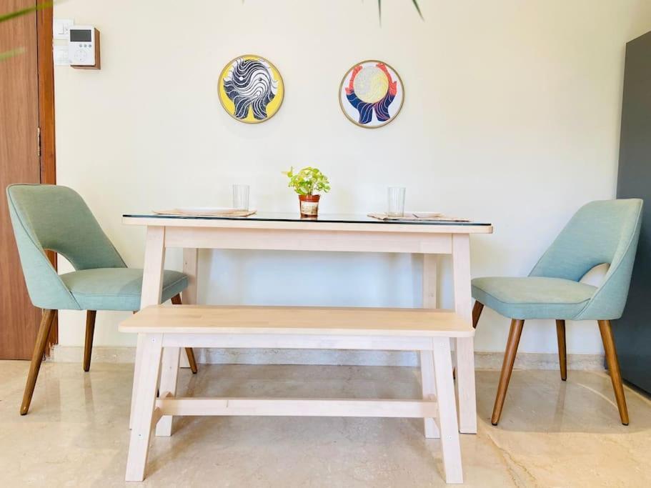 18 A, Khar West By Connekt Homes Apartment *