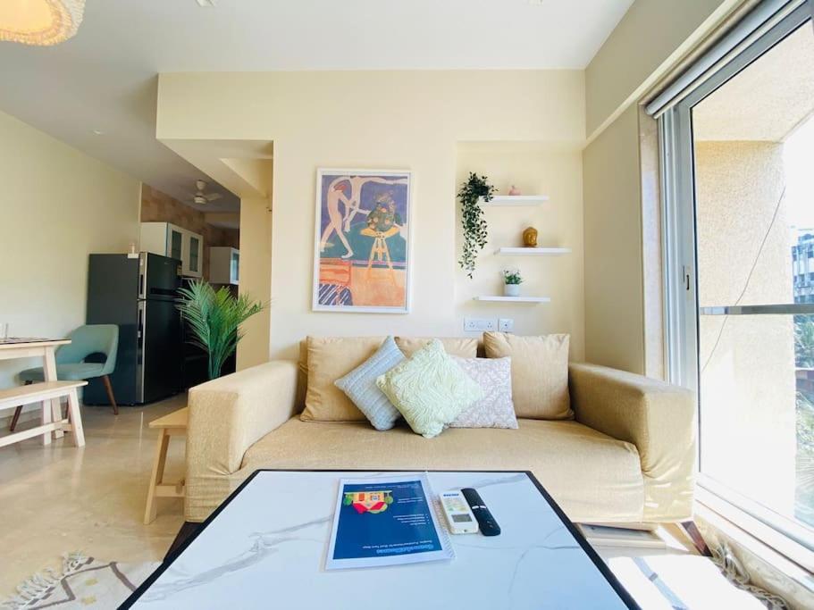 18 A, Khar West By Connekt Homes *