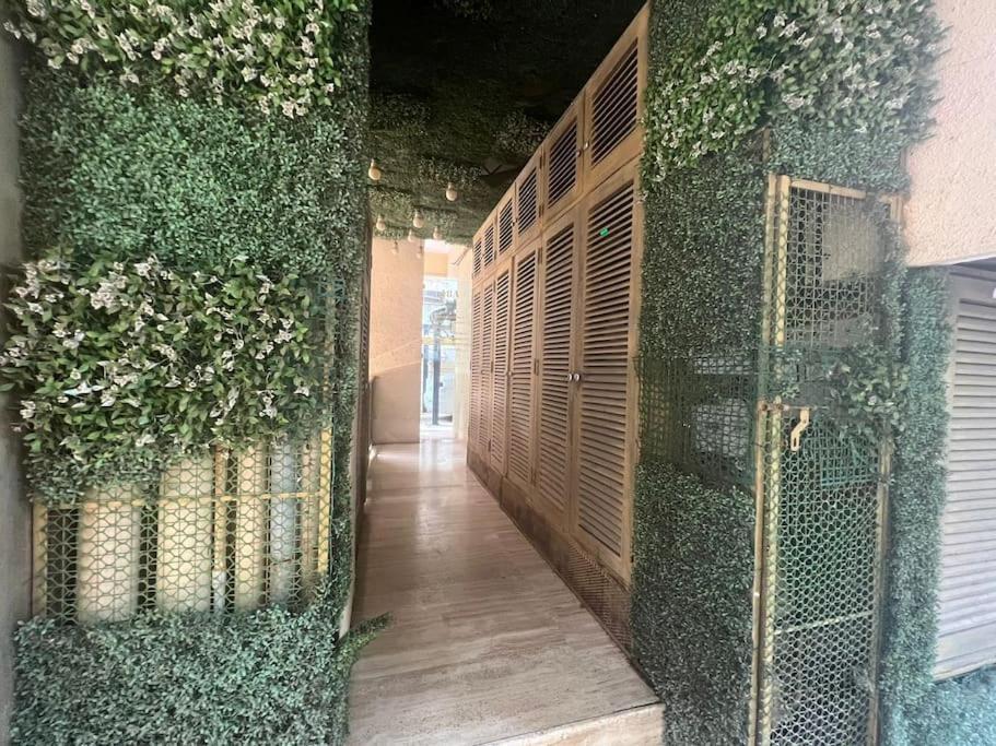 18 A, Khar West By Connekt Homes Apartment Mumbai