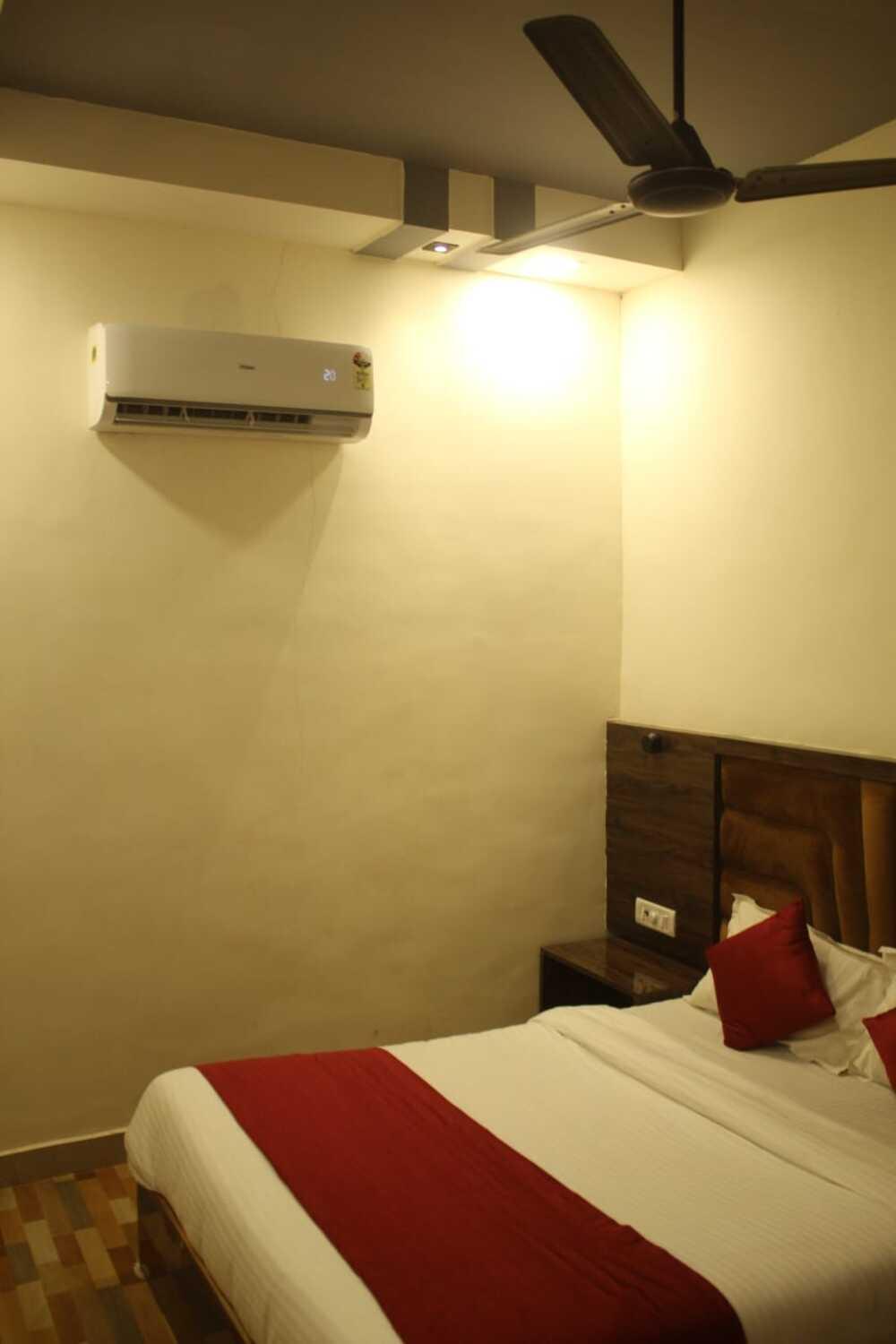 Hotel Siddharth Residency- Siddharth Nagar, Goregaon West Mumbai