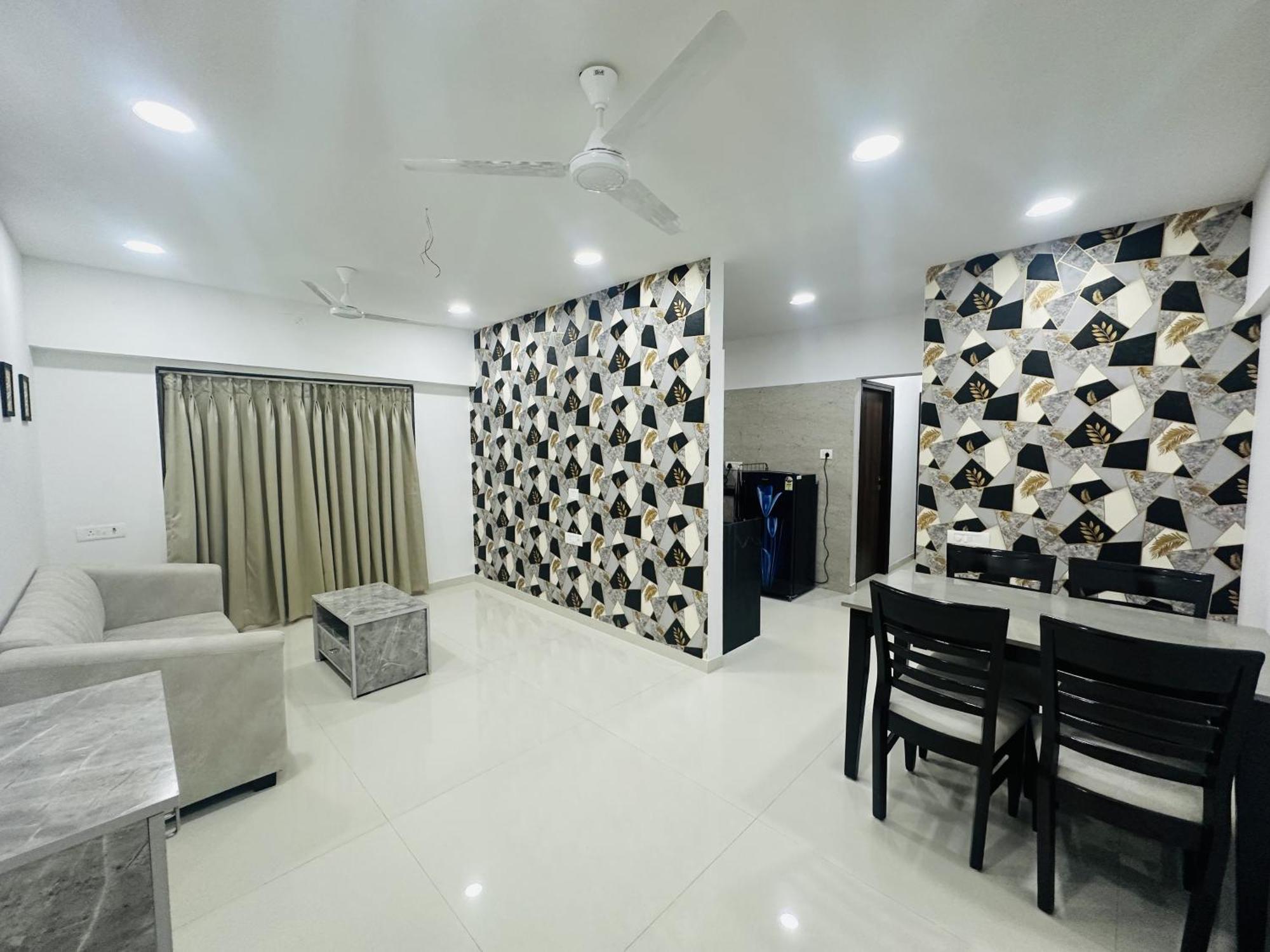 Homestay Astha Powai Service
