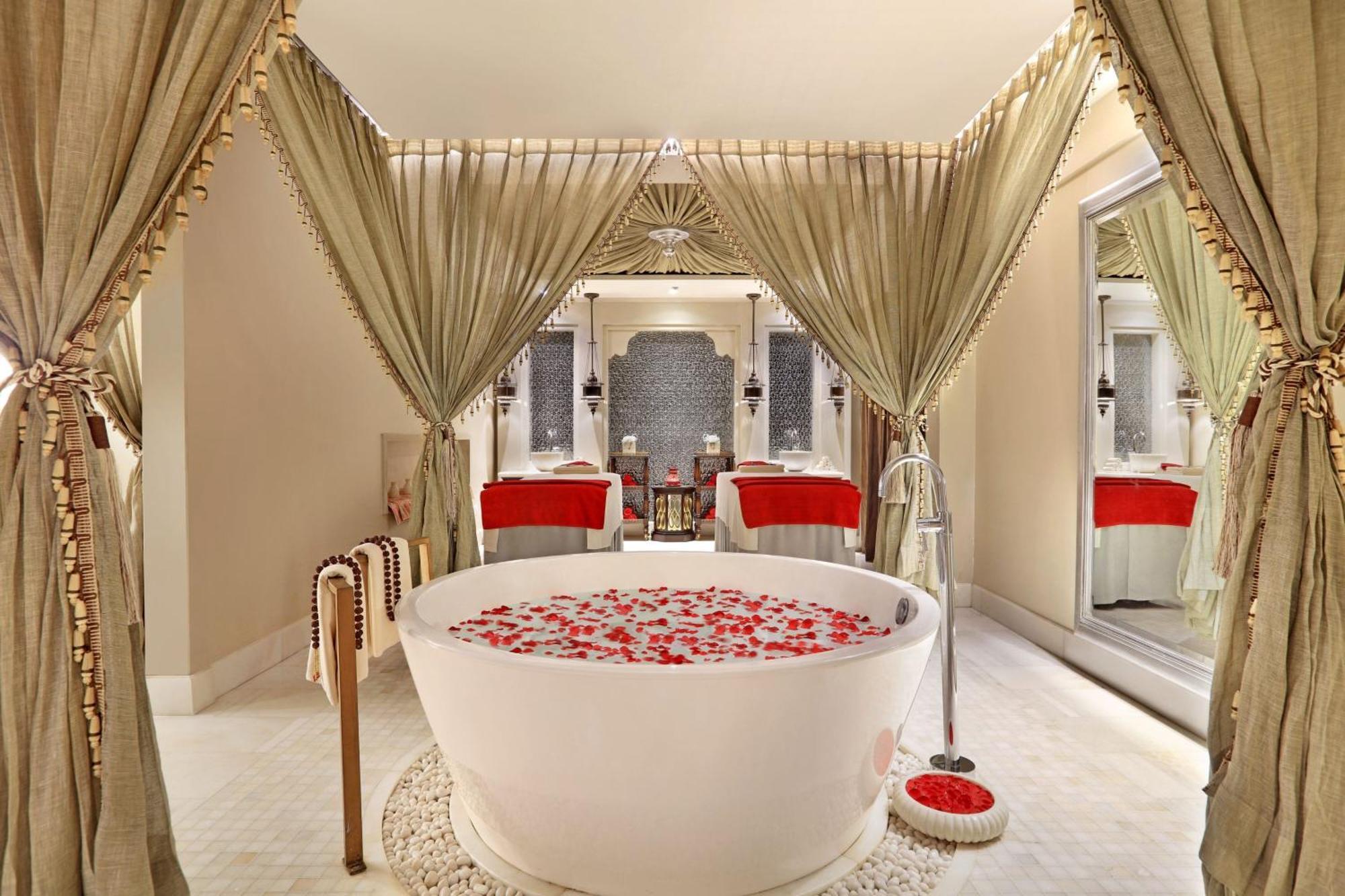 Hotel Itc Maratha, A Luxury Collection Hotel,
