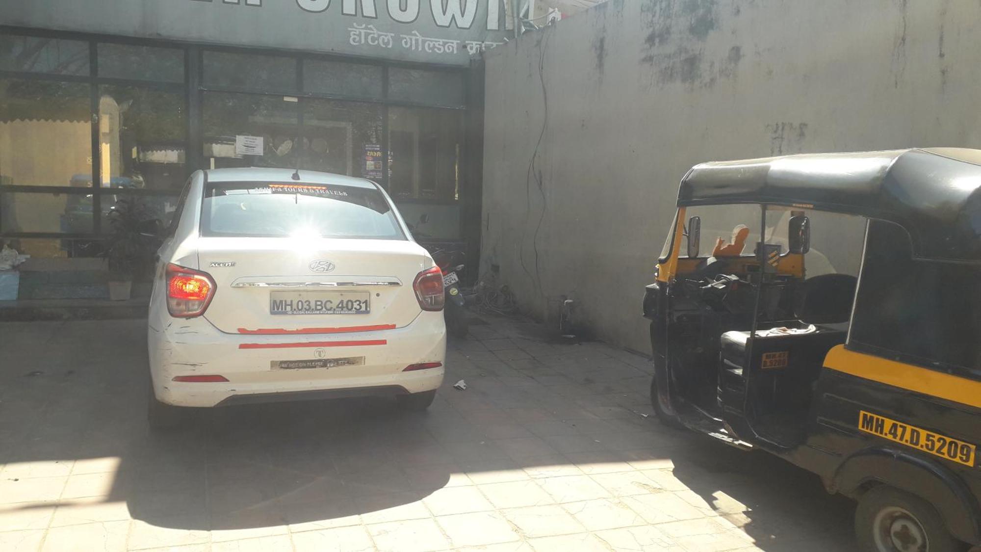 Hotel Shine Hospitality Crown *