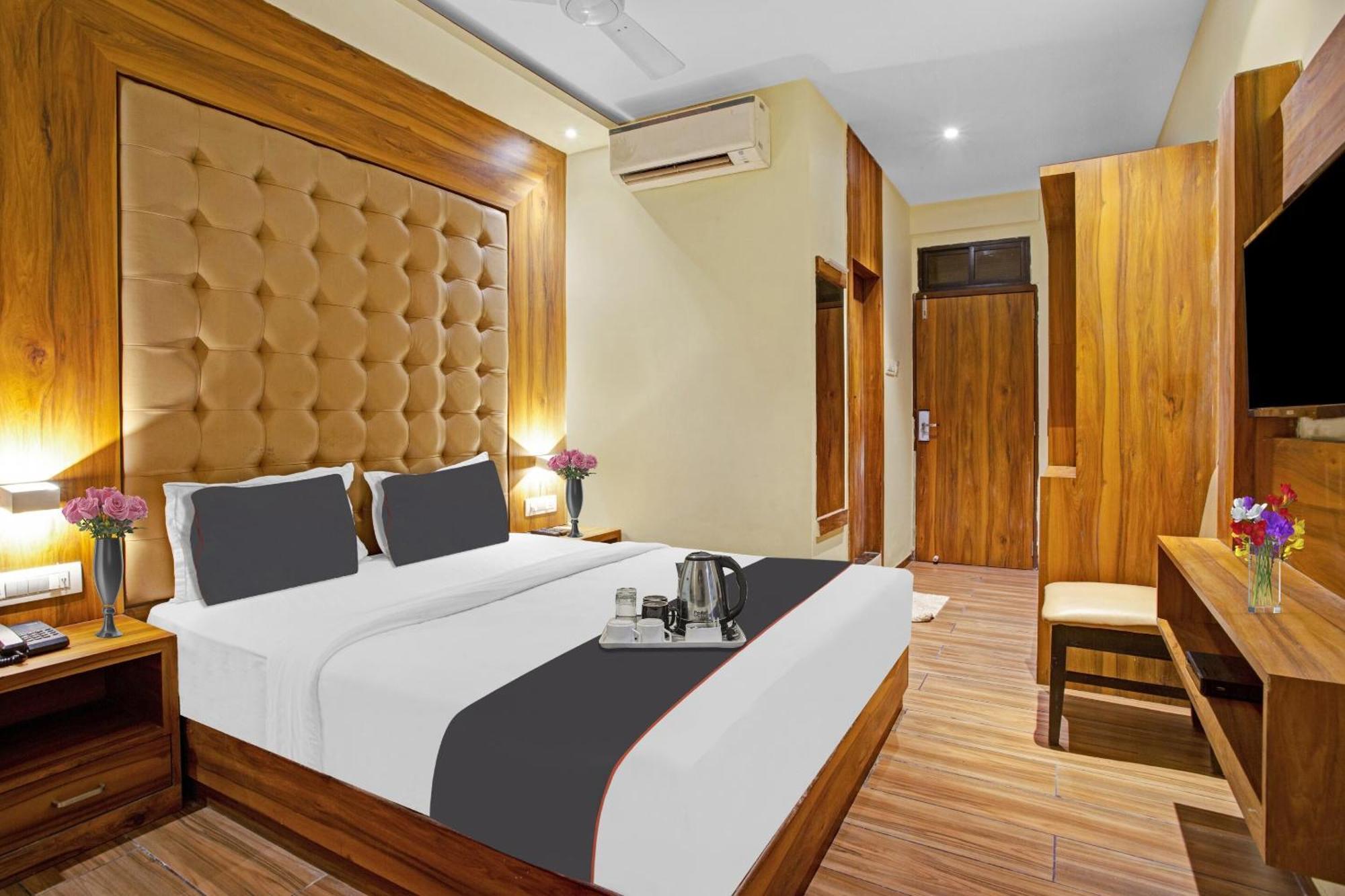 Capital O Art Hotel Mumbai