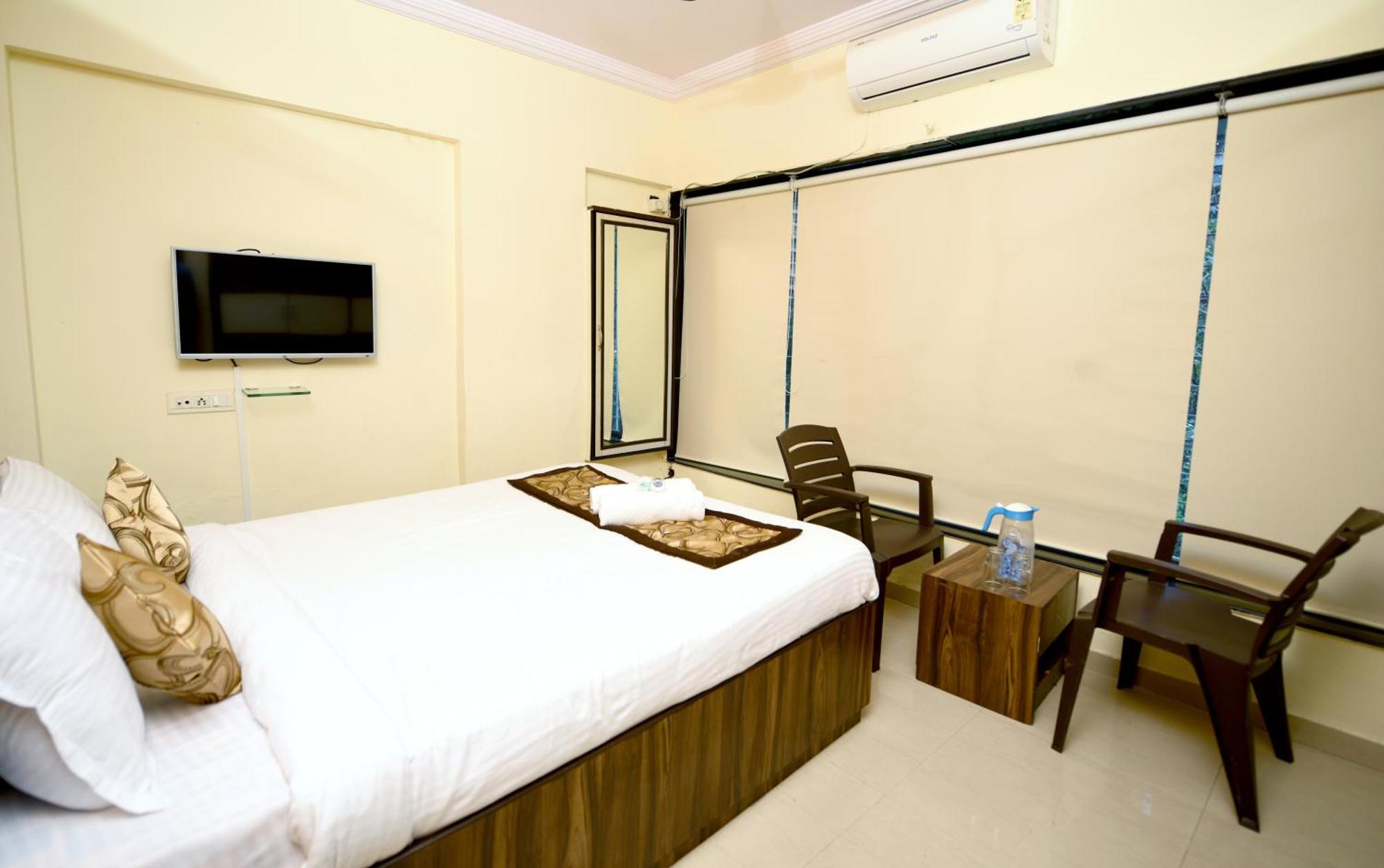 Hotel Fabhotel Lal Sai Residency