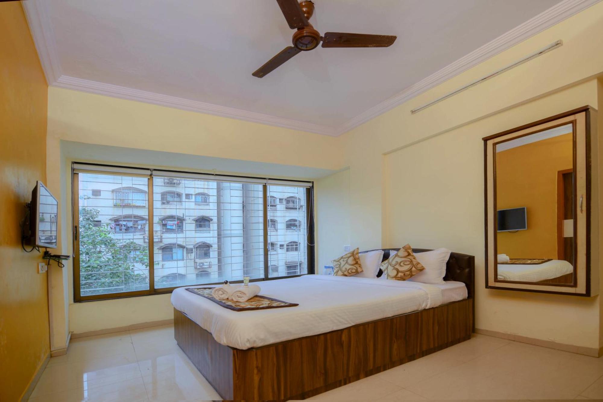 Lalsai Residency Andheri 3*
