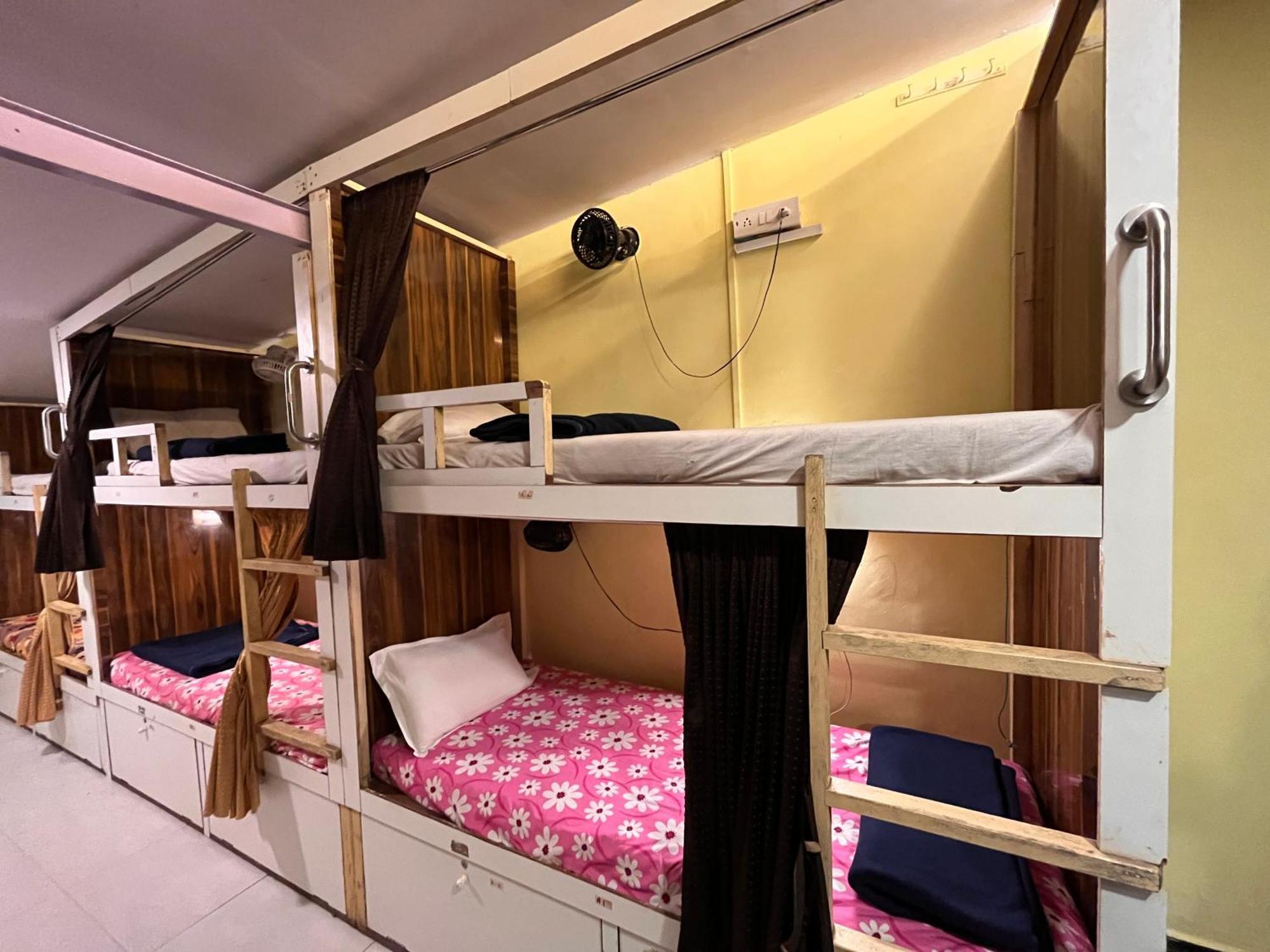 Star Dormitory Mumbai