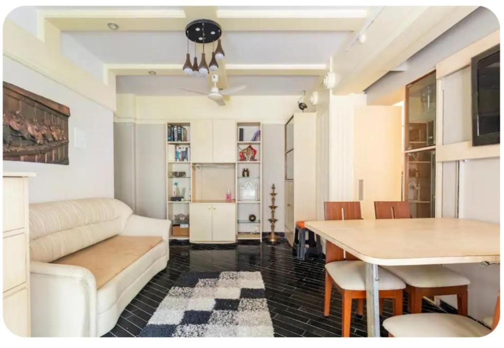 Apartment Cozy N Spacious 1bhk Off Carter Rd Bandra
