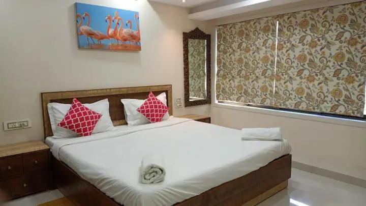 3br Service In Parel Mumbai