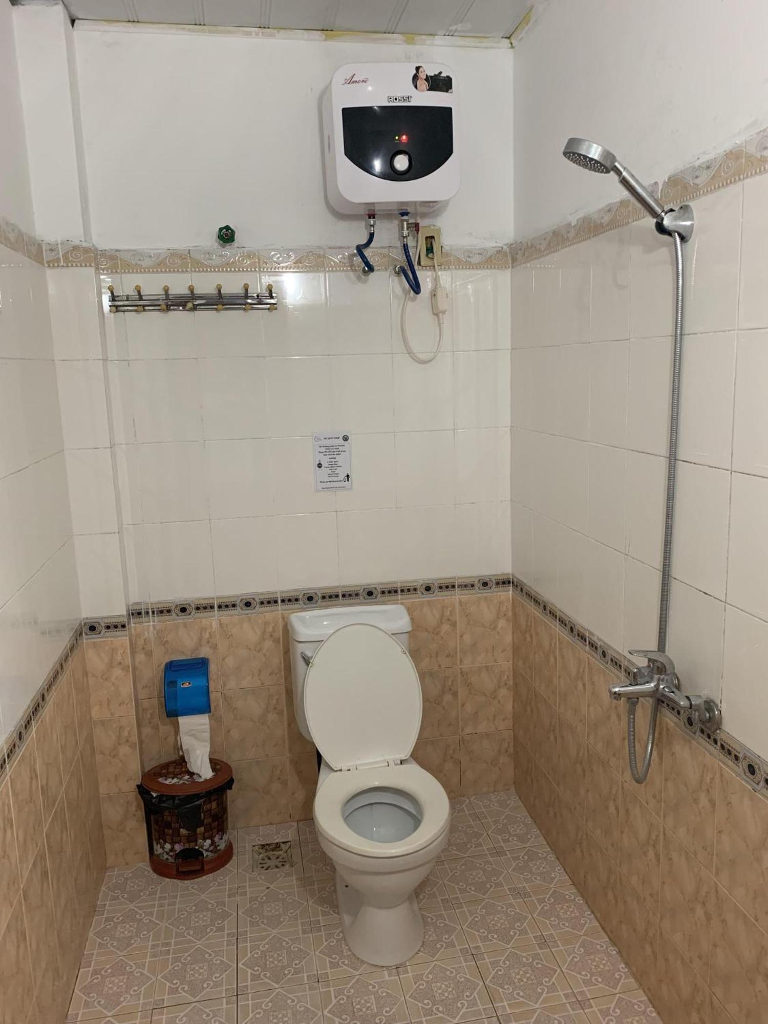 Kalina Asian Dormitory * Mumbai